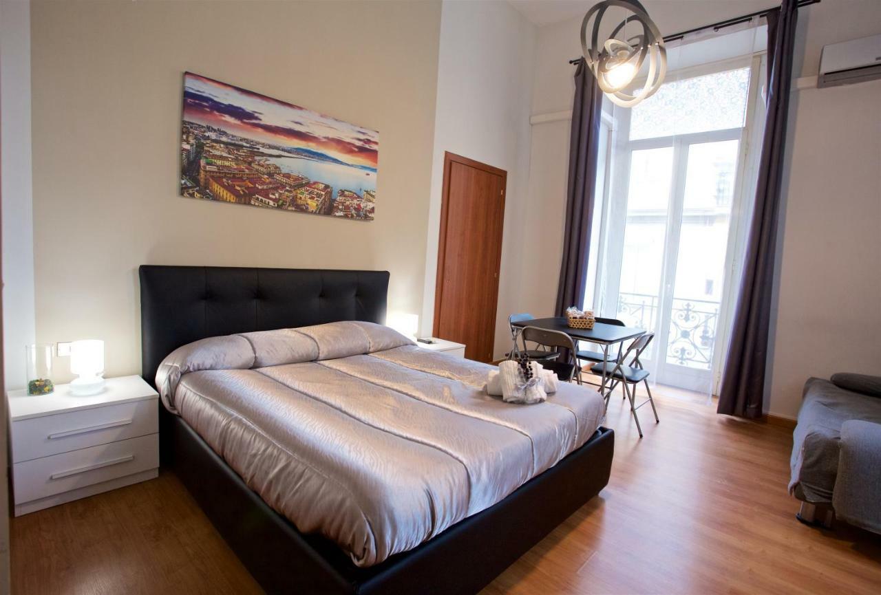 Metrònapoli Bed & Breakfast *